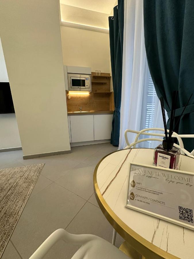 Palazzorefici Naples Luaran gambar